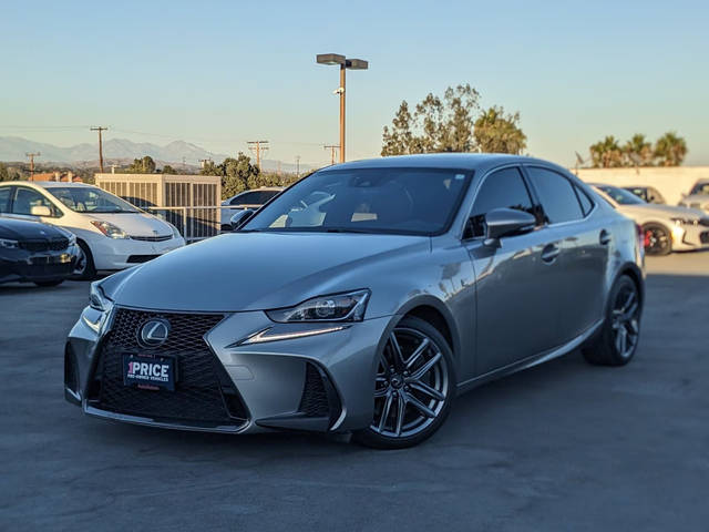 2018 Lexus IS IS 300 F Sport RWD photo