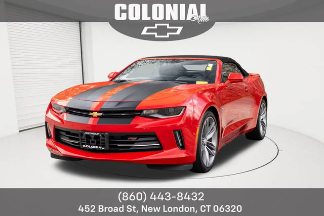 2017 Chevrolet Camaro 1LT RWD photo