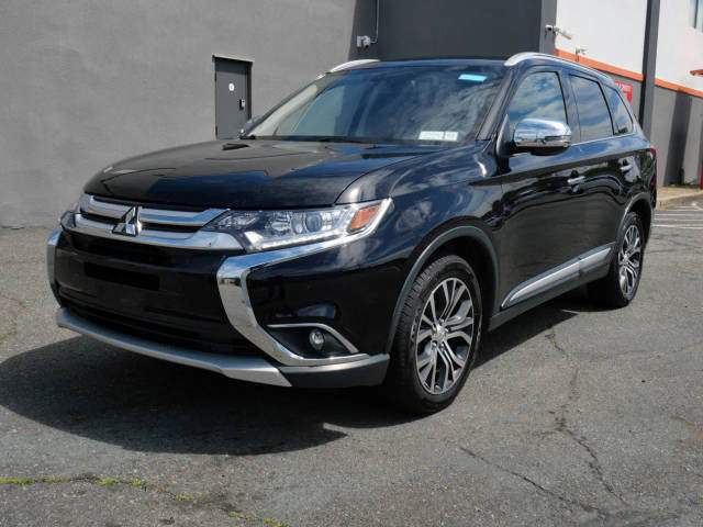 2018 Mitsubishi Outlander SEL 4WD photo