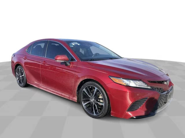 2018 Toyota Camry XSE FWD photo