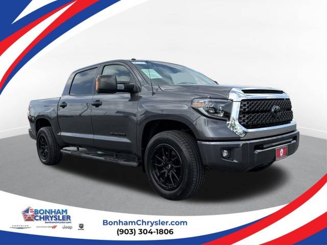 2018 Toyota Tundra SR5 4WD photo