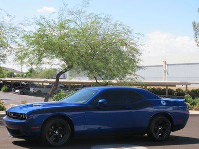 2018 Dodge Challenger SXT RWD photo