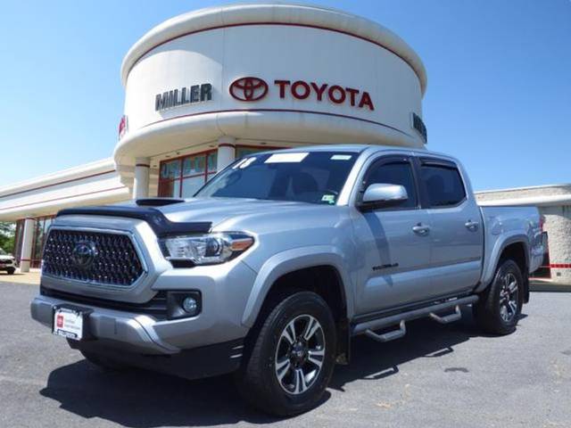 2018 Toyota Tacoma TRD Sport 4WD photo