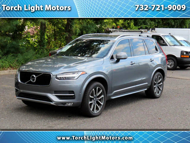 2018 Volvo XC90 Momentum AWD photo
