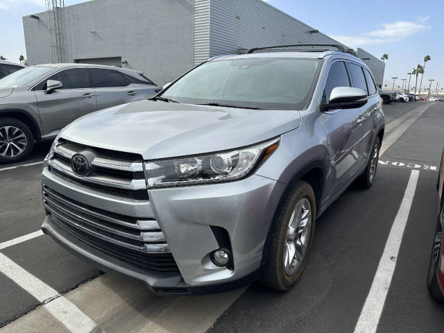 2018 Toyota Highlander Limited FWD photo