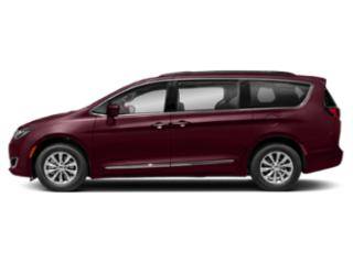 2018 Chrysler Pacifica Minivan Touring L Plus FWD photo