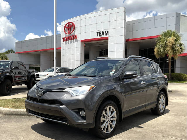 2018 Toyota RAV4 Limited FWD photo