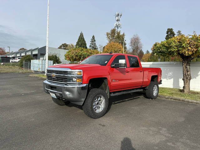 2018 Chevrolet Silverado 2500HD LT 4WD photo