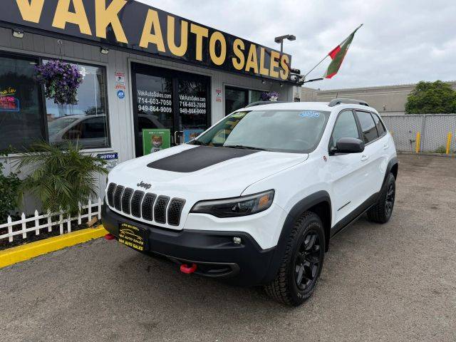 2019 Jeep Cherokee Trailhawk 4WD photo