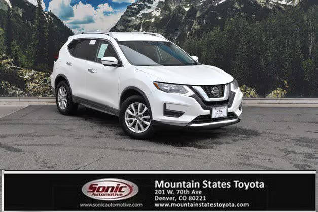 2018 Nissan Rogue SV AWD photo