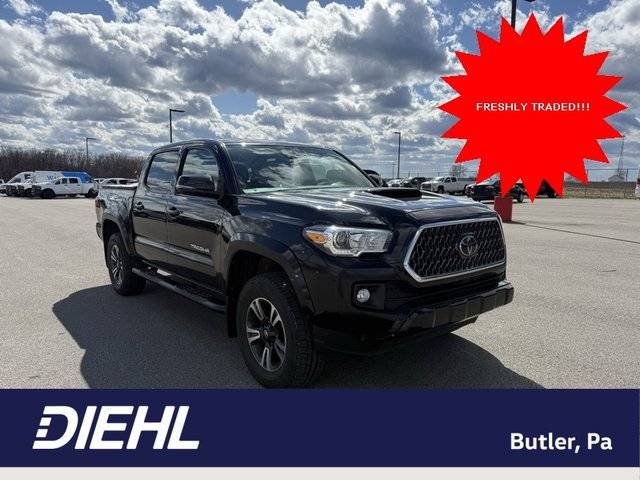 2018 Toyota Tacoma TRD Sport 4WD photo