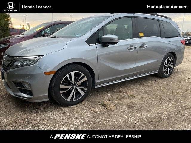 2018 Honda Odyssey Elite FWD photo