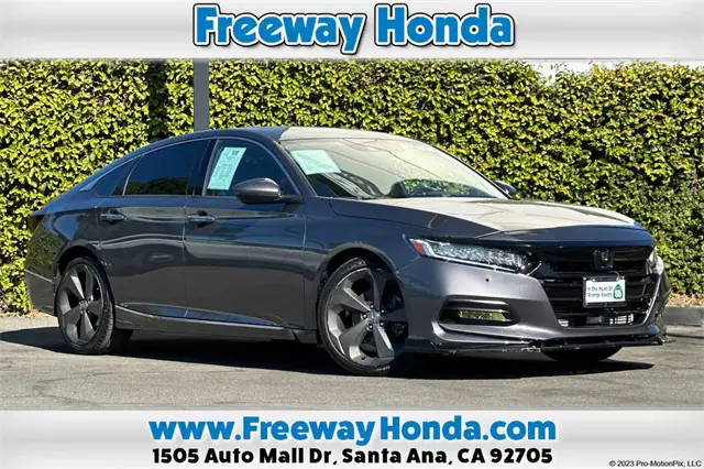 2018 Honda Accord Touring 1.5T FWD photo