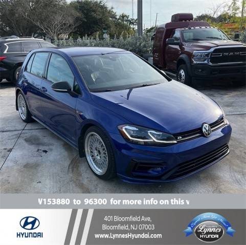 2018 Volkswagen Golf R AWD photo