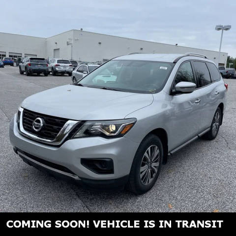 2018 Nissan Pathfinder S 4WD photo