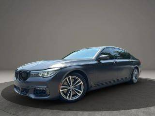 2018 BMW 7 Series 740e xDrive iPerformance AWD photo