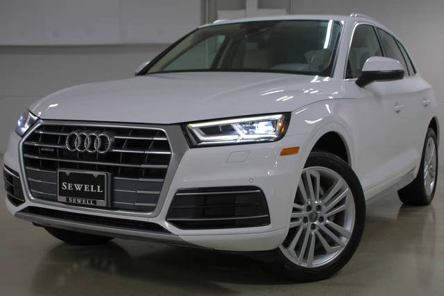 2018 Audi Q5 Premium Plus AWD photo