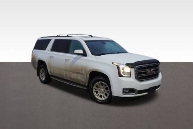 2017 GMC Yukon XL SLT 4WD photo