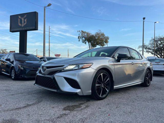 2018 Toyota Camry XSE FWD photo