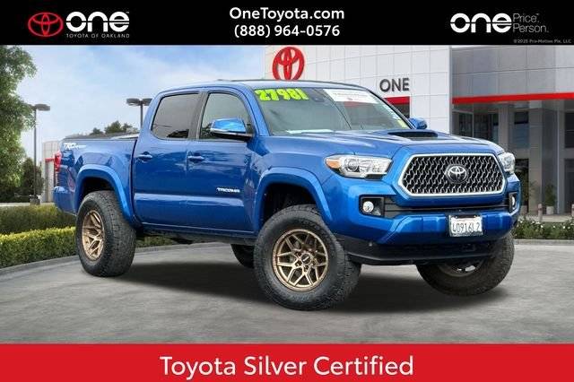 2018 Toyota Tacoma TRD Sport RWD photo