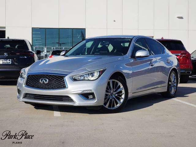 2018 Infiniti Q50 3.0t LUXE RWD photo