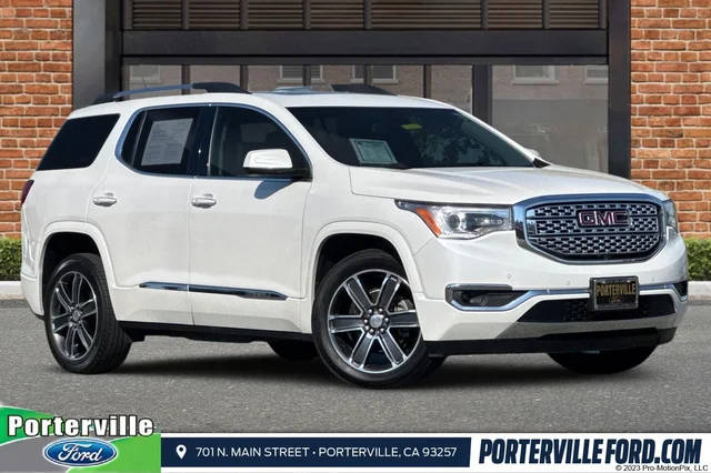 2018 GMC Acadia Denali AWD photo