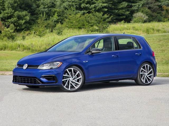 2018 Volkswagen Golf R  AWD photo