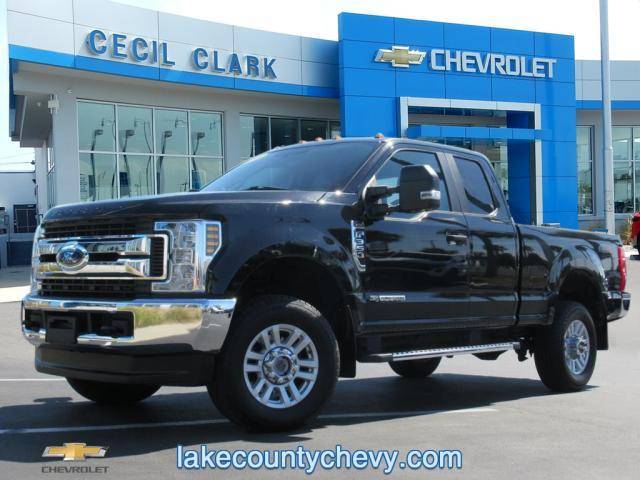 2018 Ford F-350 Super Duty XL 4WD photo