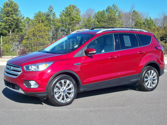 2018 Ford Escape Titanium FWD photo