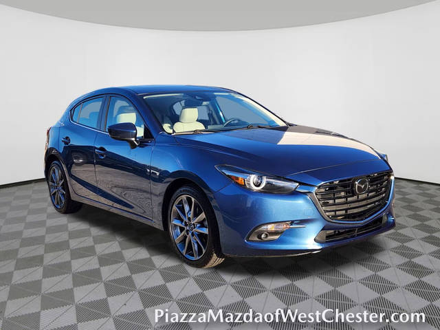 2018 Mazda 3 Grand Touring FWD photo