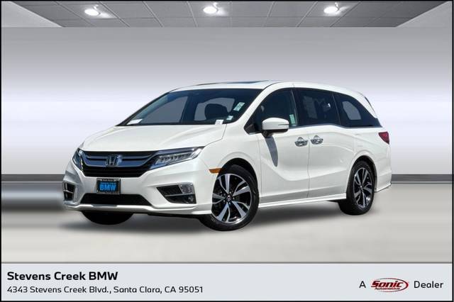 2018 Honda Odyssey Elite FWD photo