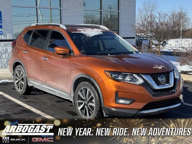 2018 Nissan Rogue SL FWD photo