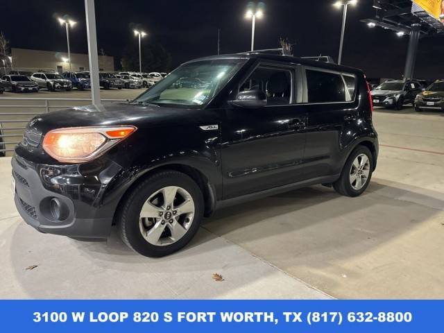 2018 Kia Soul Base FWD photo