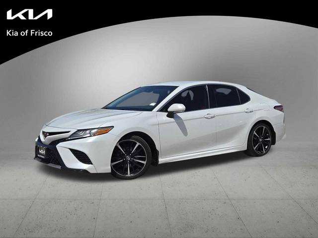 2018 Toyota Camry XSE FWD photo