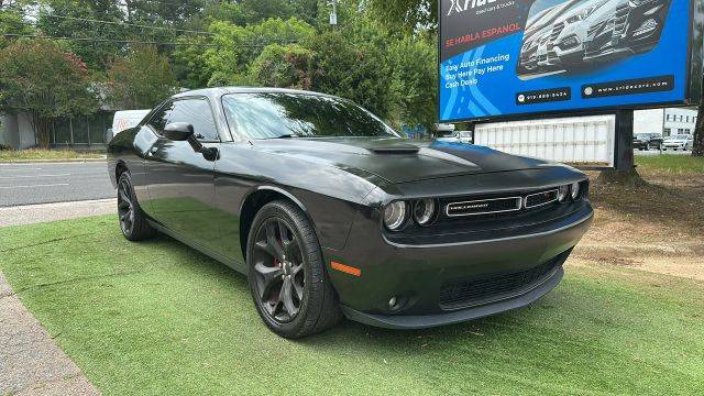 2015 Dodge Challenger R/T Plus RWD photo