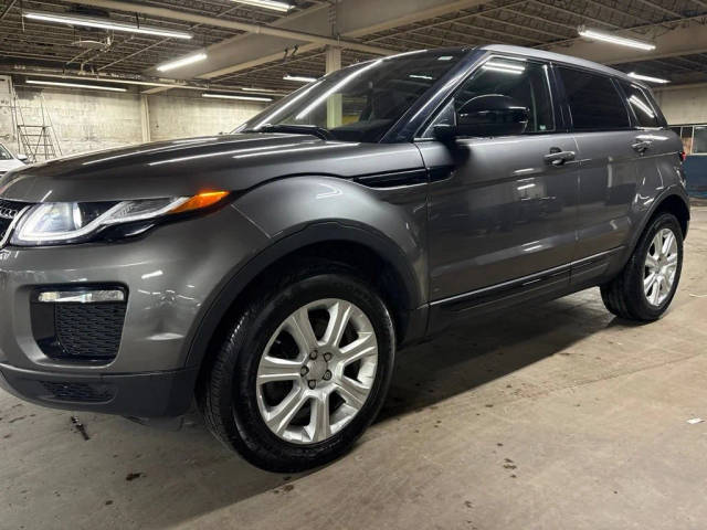 2018 Land Rover Range Rover Evoque SE 4WD photo