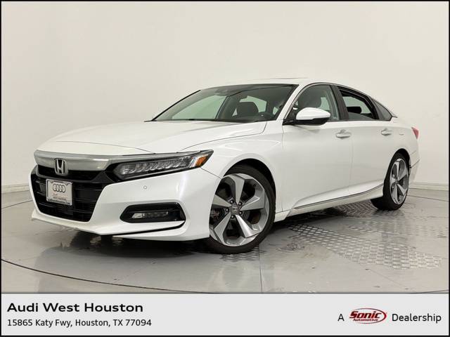2018 Honda Accord Touring 2.0T FWD photo