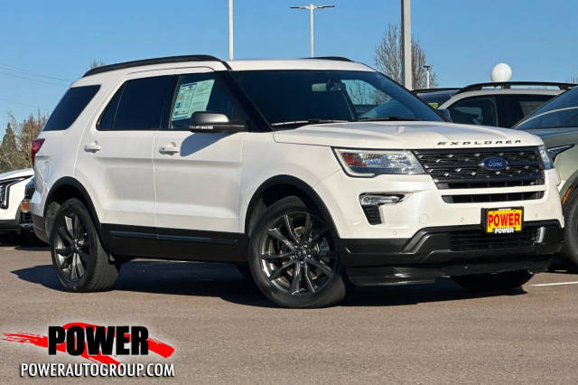 2018 Ford Explorer XLT 4WD photo