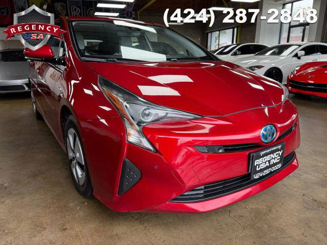 2018 Toyota Prius Four FWD photo