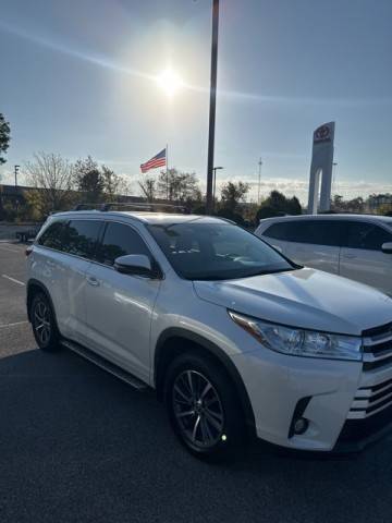 2018 Toyota Highlander XLE FWD photo