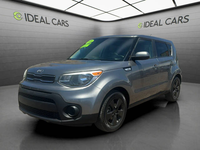 2018 Kia Soul Base FWD photo