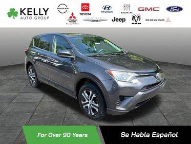 2018 Toyota RAV4 LE AWD photo