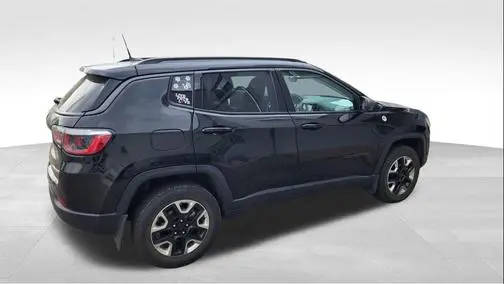 2018 Jeep Compass Trailhawk 4WD photo
