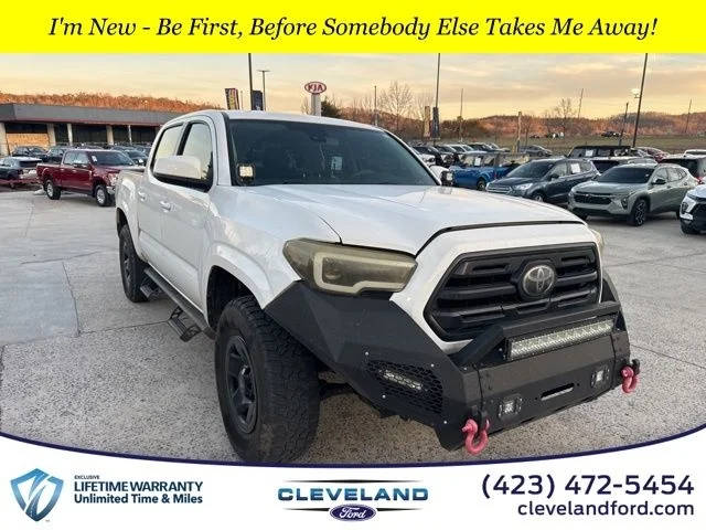 2018 Toyota Tacoma SR 4WD photo