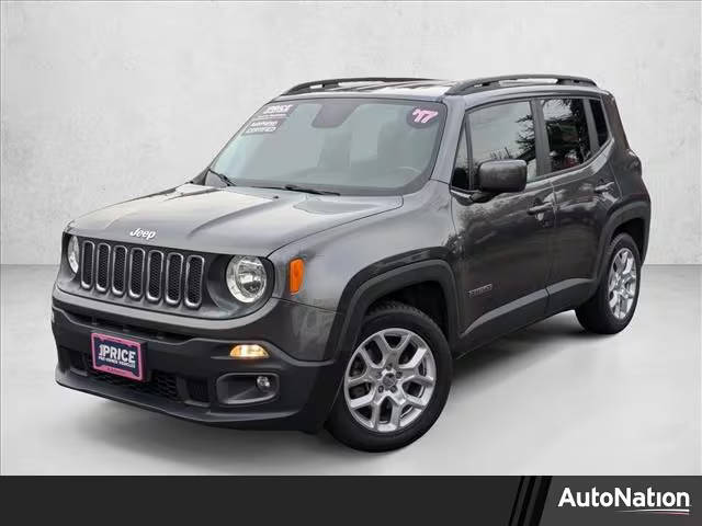 2017 Jeep Renegade Latitude FWD photo