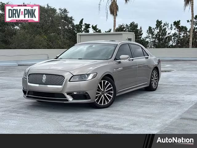 2018 Lincoln Continental Select FWD photo