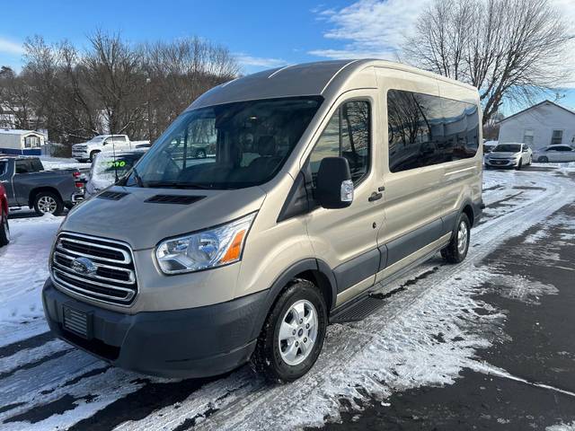 2018 Ford Transit Passenger Wagon XLT RWD photo