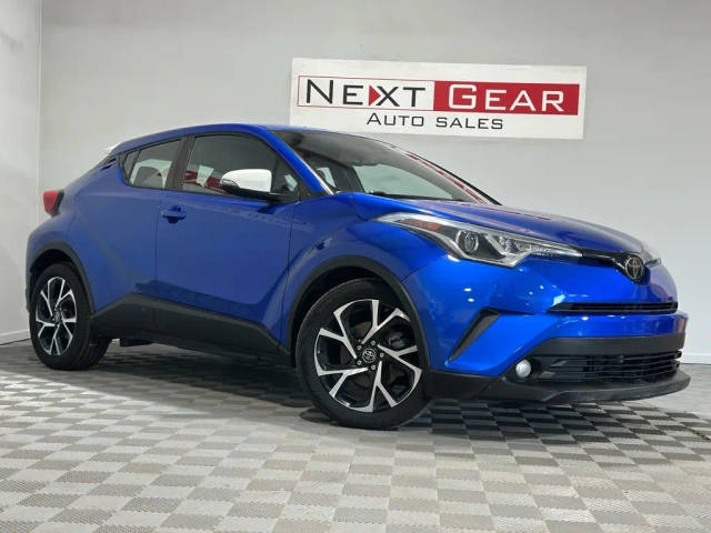 2018 Toyota C-HR XLE Premium FWD photo