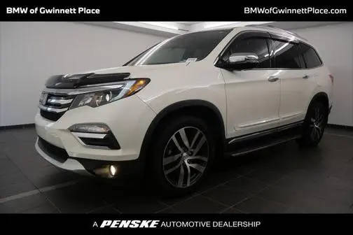 2018 Honda Pilot Touring AWD photo