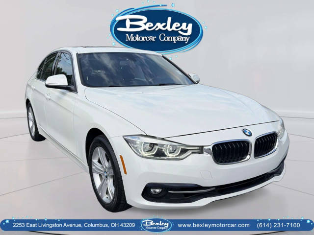 2018 BMW 3 Series 330i RWD photo
